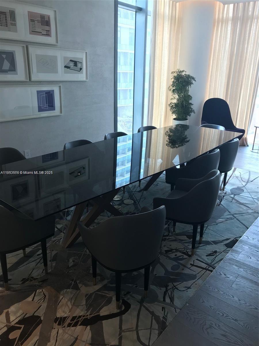 PARAISO BAY CONDO - Residential Lease