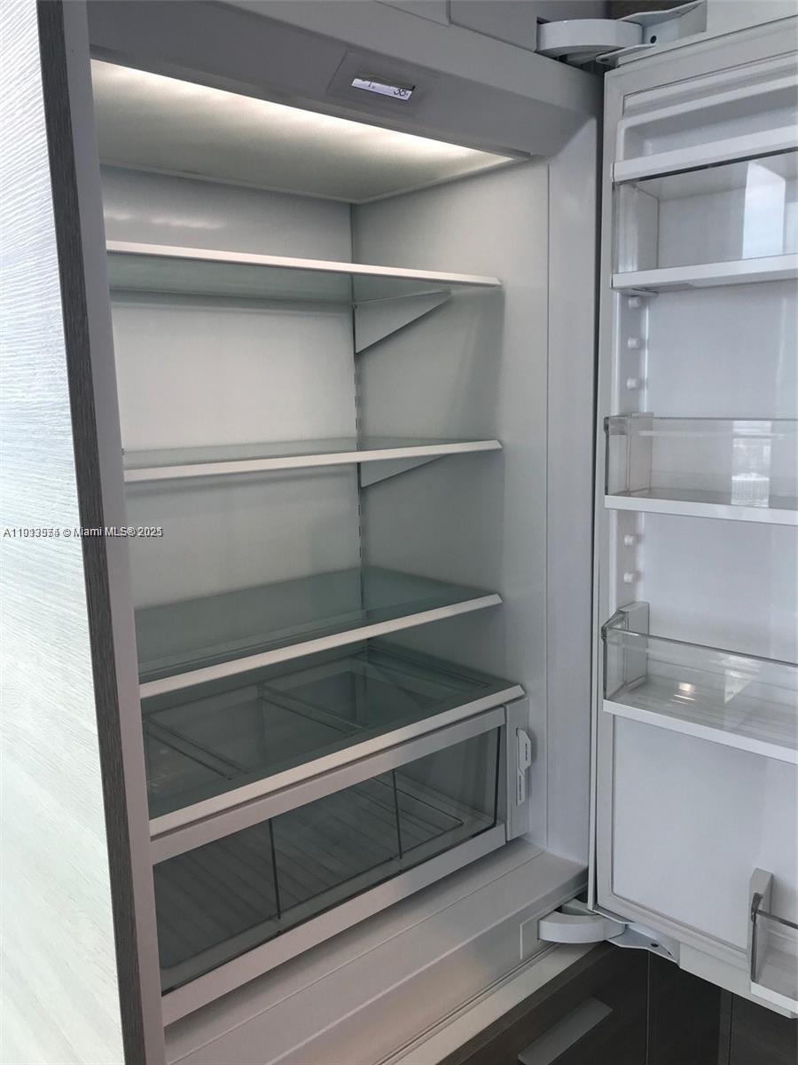 PARAISO BAY CONDO - Residential Lease