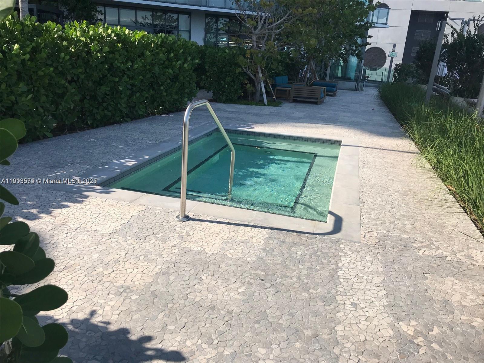 PARAISO BAY CONDO - Residential Lease