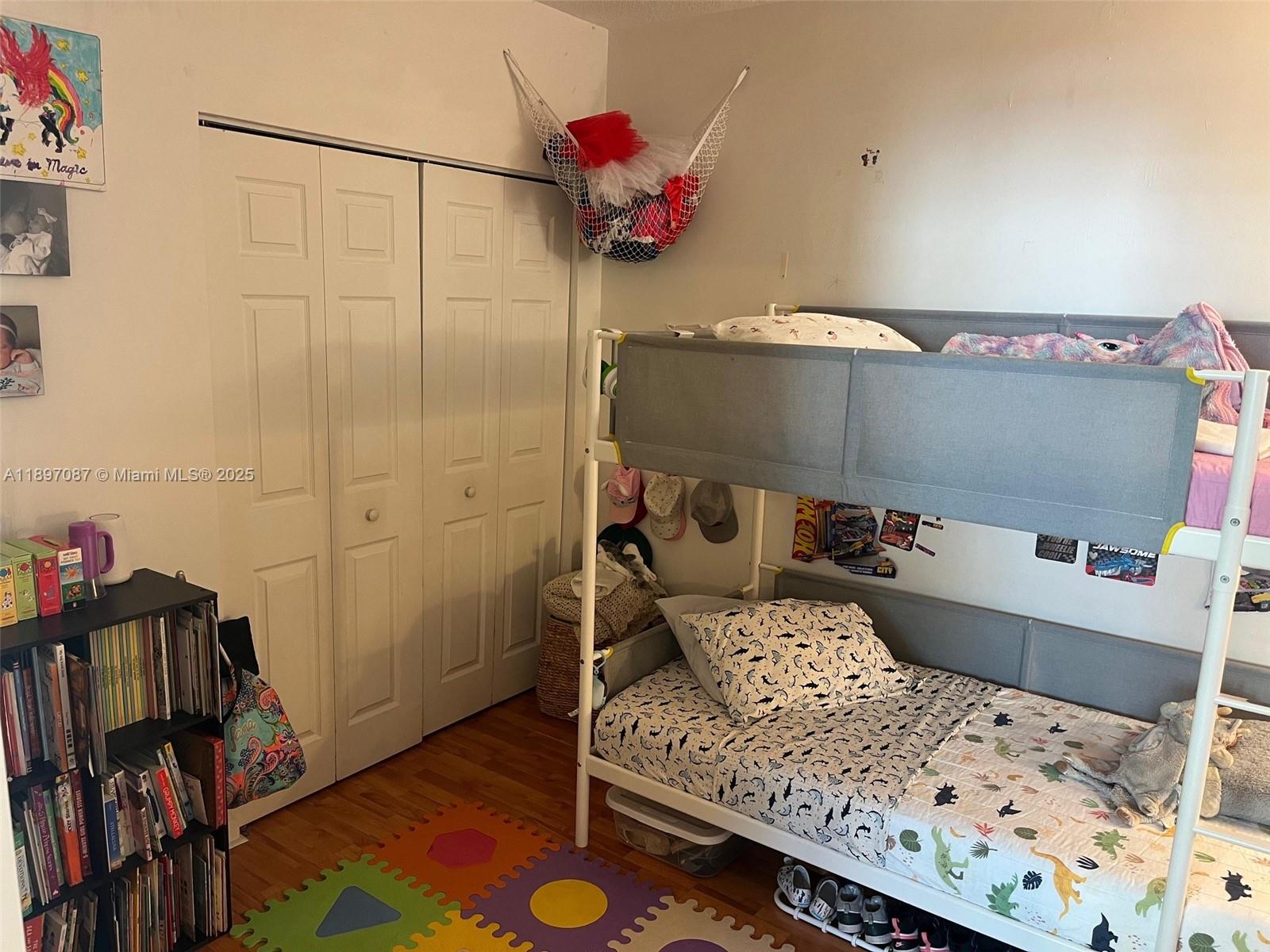 CITE CONDO - Residential Lease