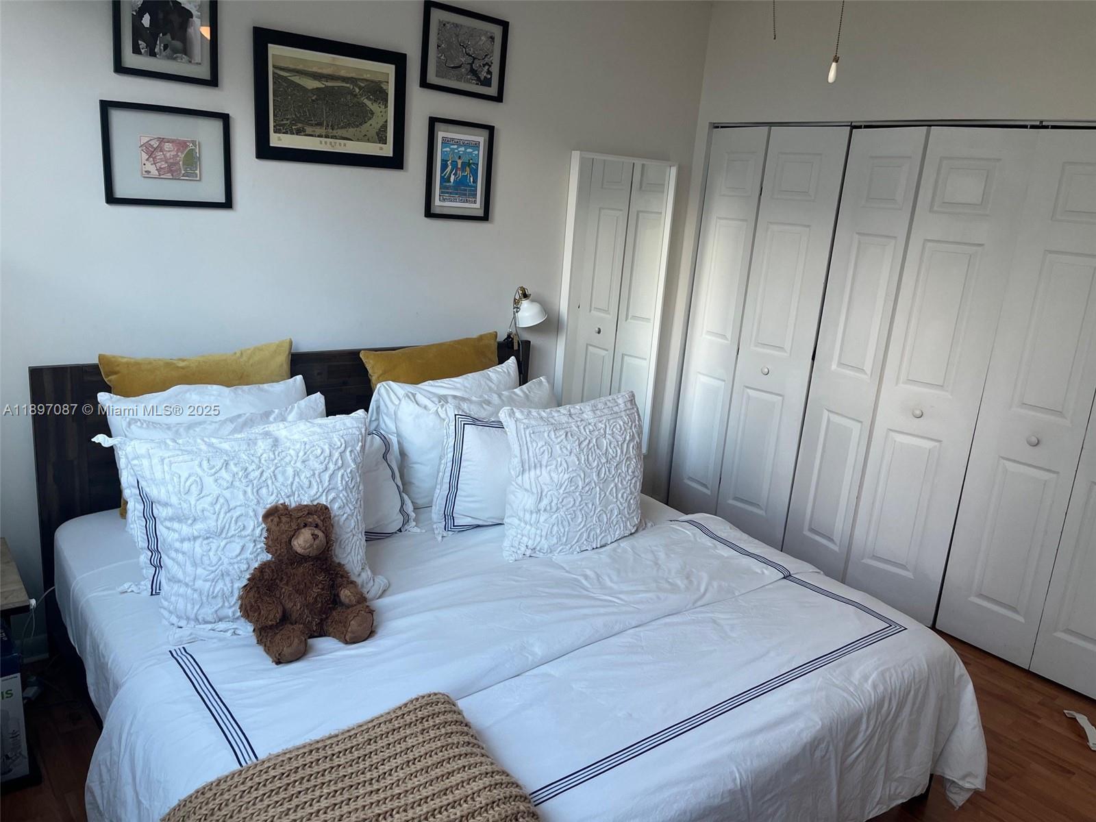 CITE CONDO - Residential Lease