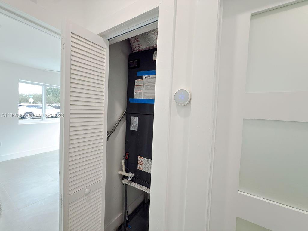 COUNTRY CLUB ESTATES SEC - Residential