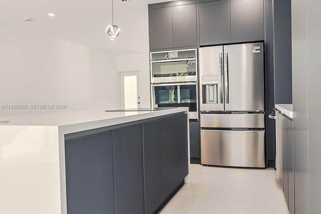 COUNTRY CLUB ESTATES SEC - Residential