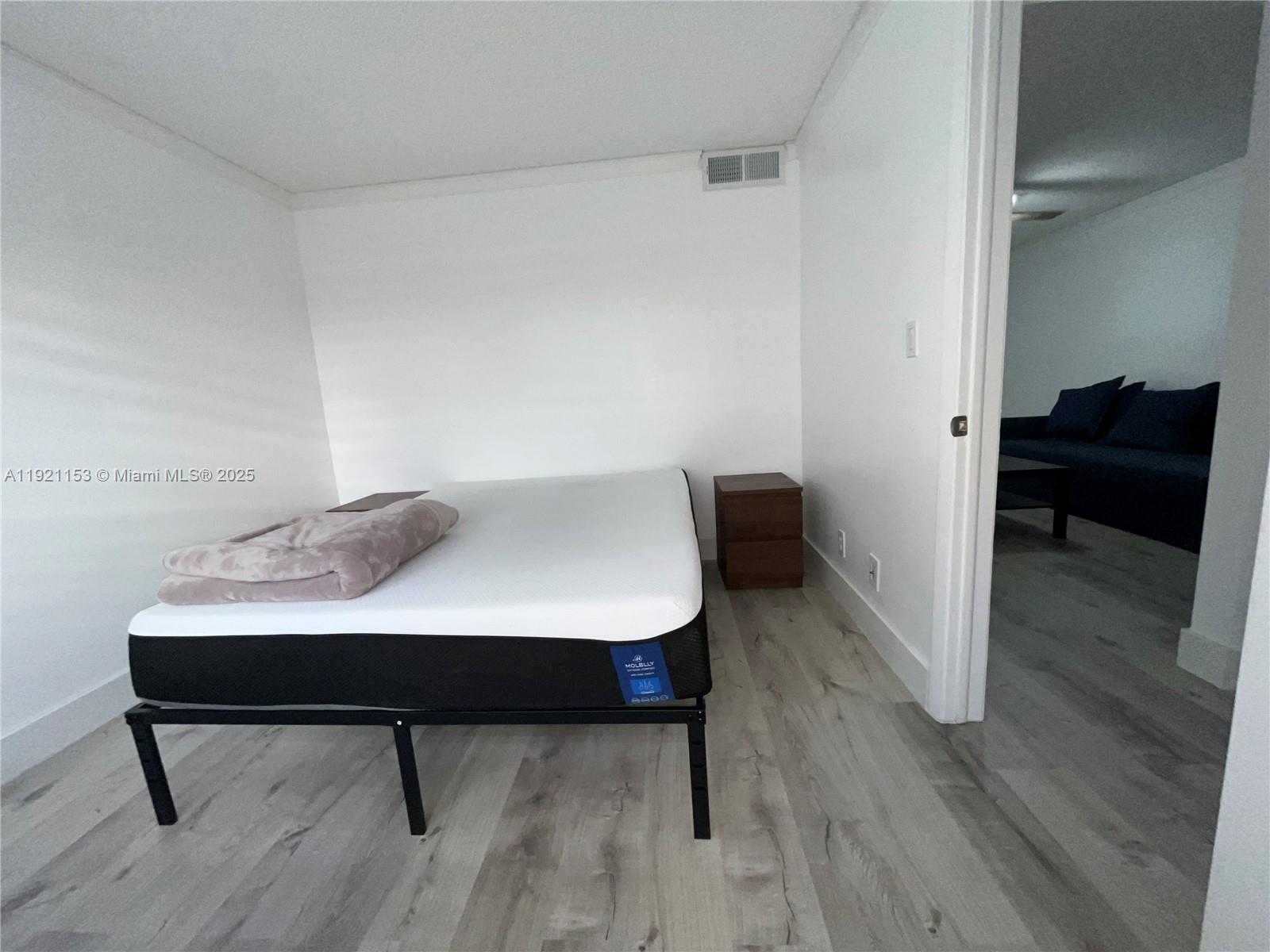 SEA CREST CONDO - Residential Lease