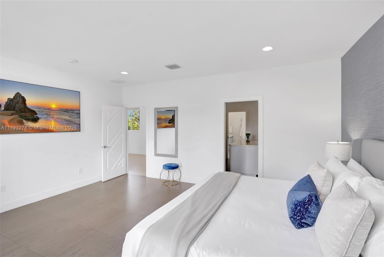 NORTH BAY ISLAND - Residential Lease