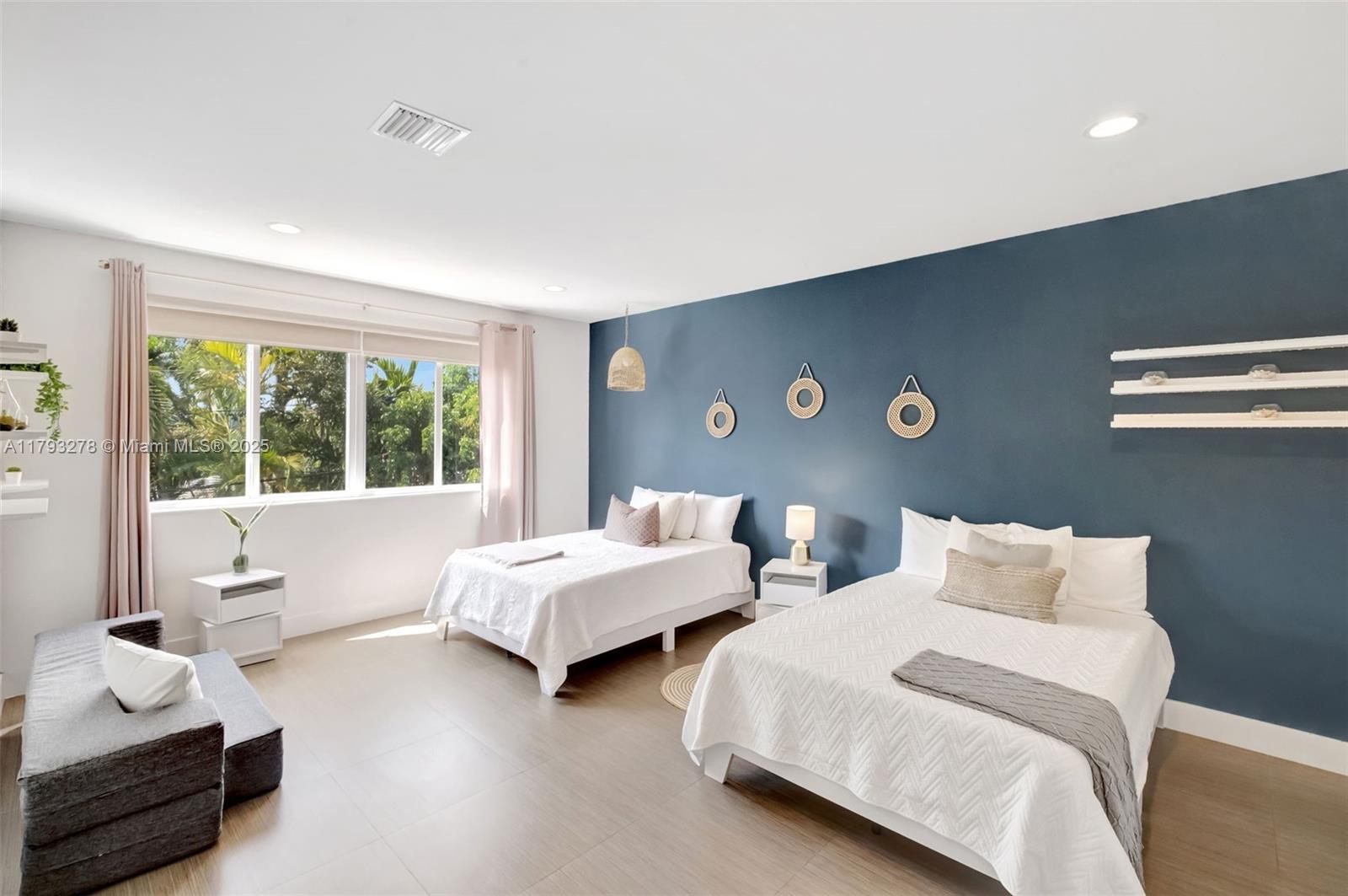 NORTH BAY ISLAND - Residential Lease