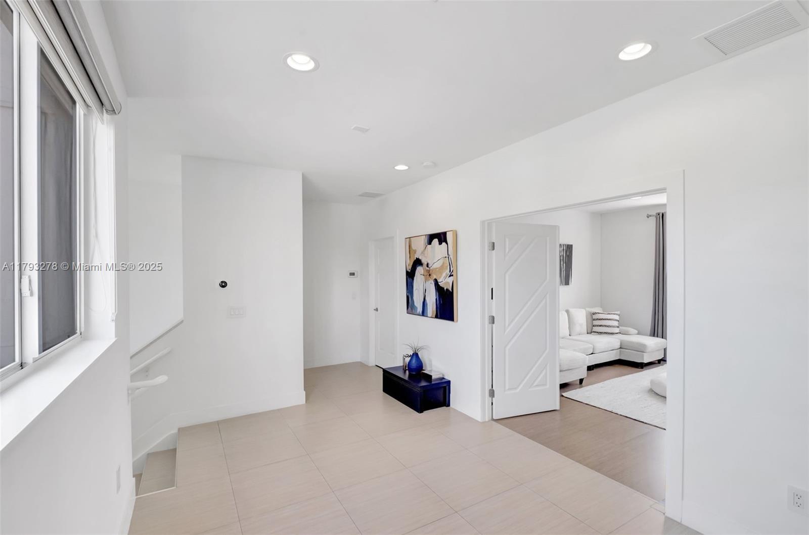 NORTH BAY ISLAND - Residential Lease