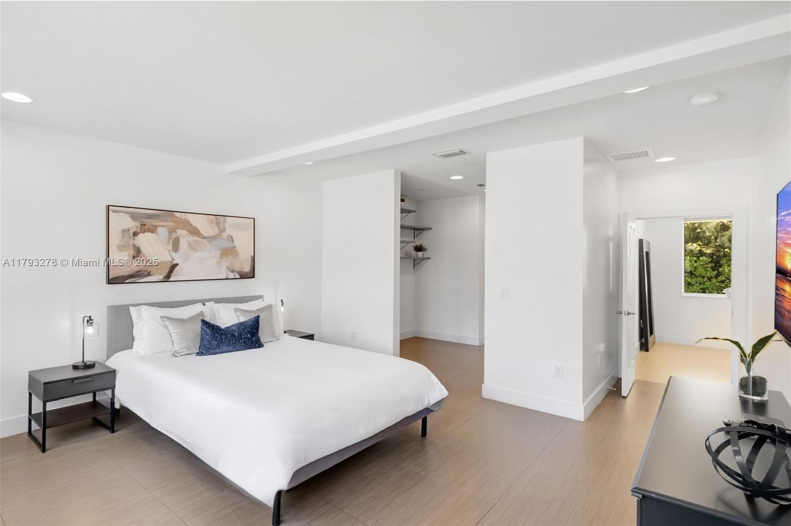 NORTH BAY ISLAND - Residential Lease