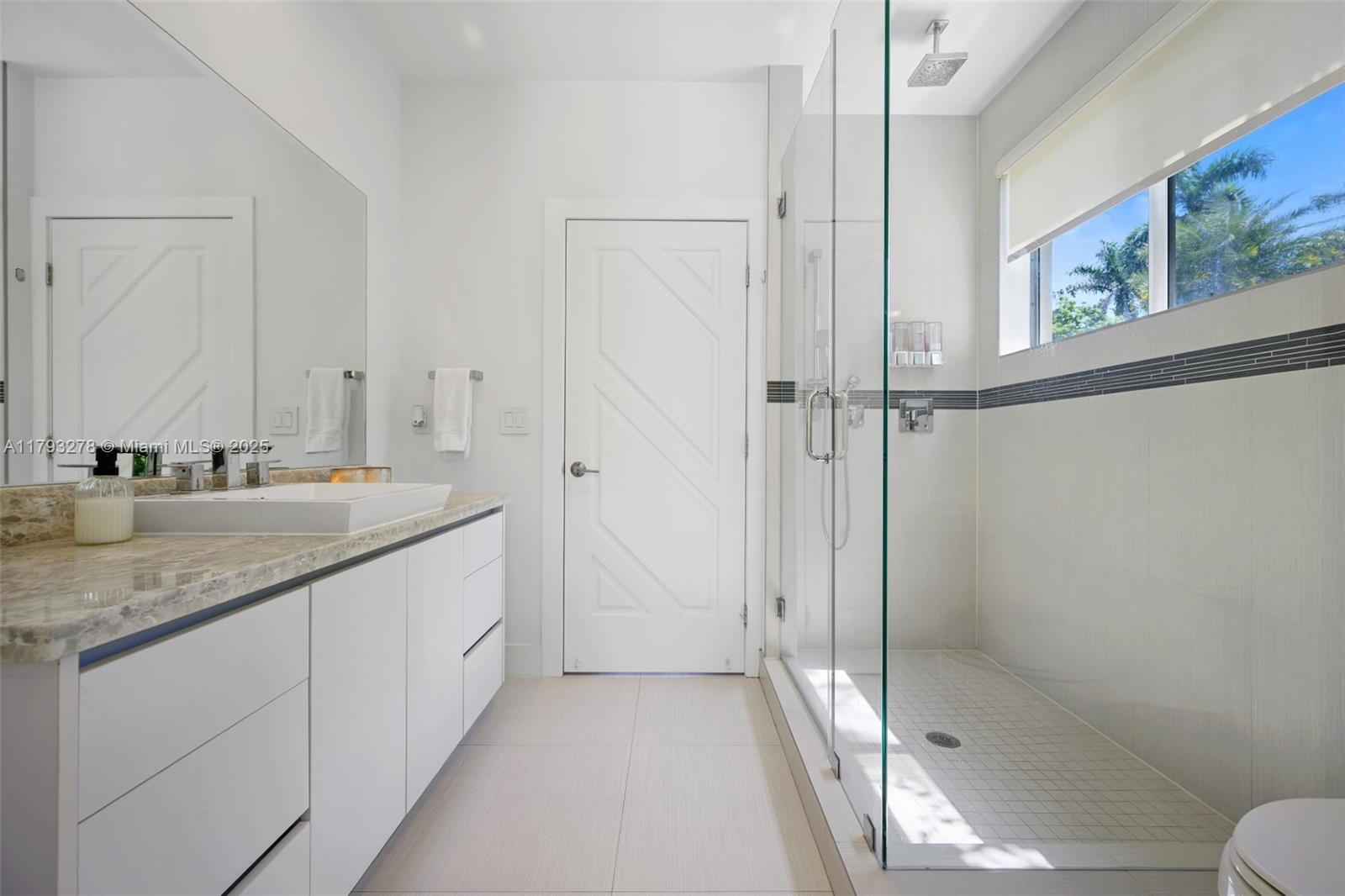 NORTH BAY ISLAND - Residential Lease