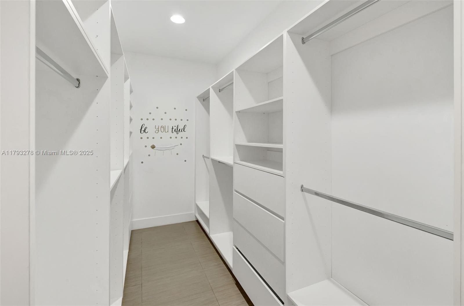 NORTH BAY ISLAND - Residential Lease