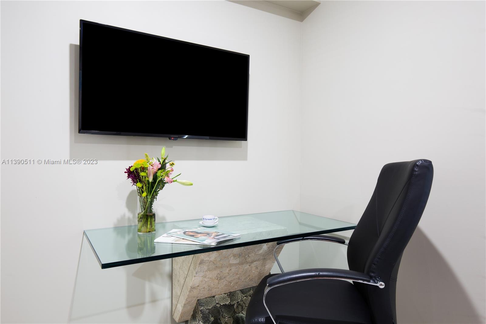 TAMIAMI ACRES PLAN 2 - Residential Lease