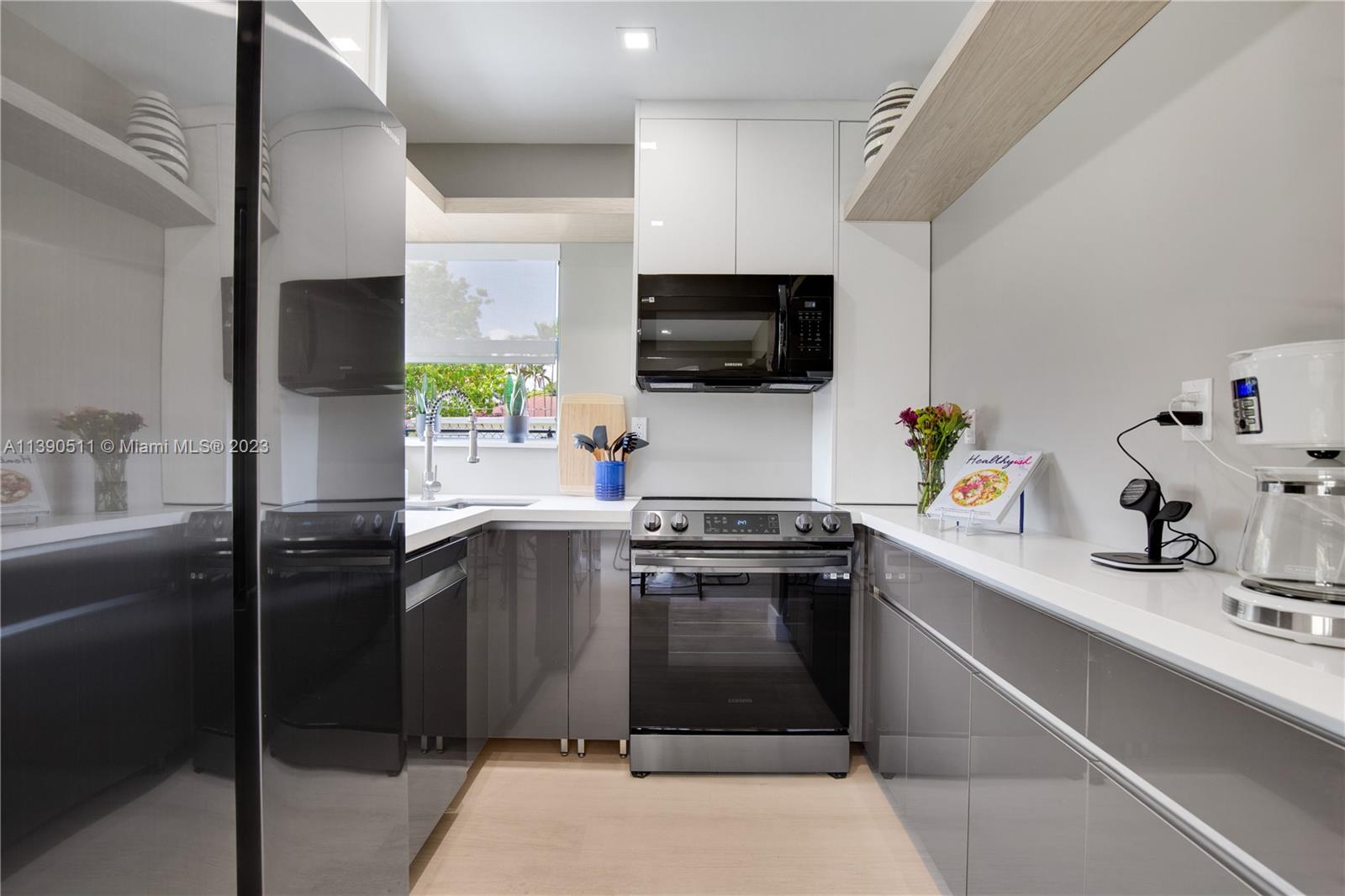 TAMIAMI ACRES PLAN 2 - Residential Lease