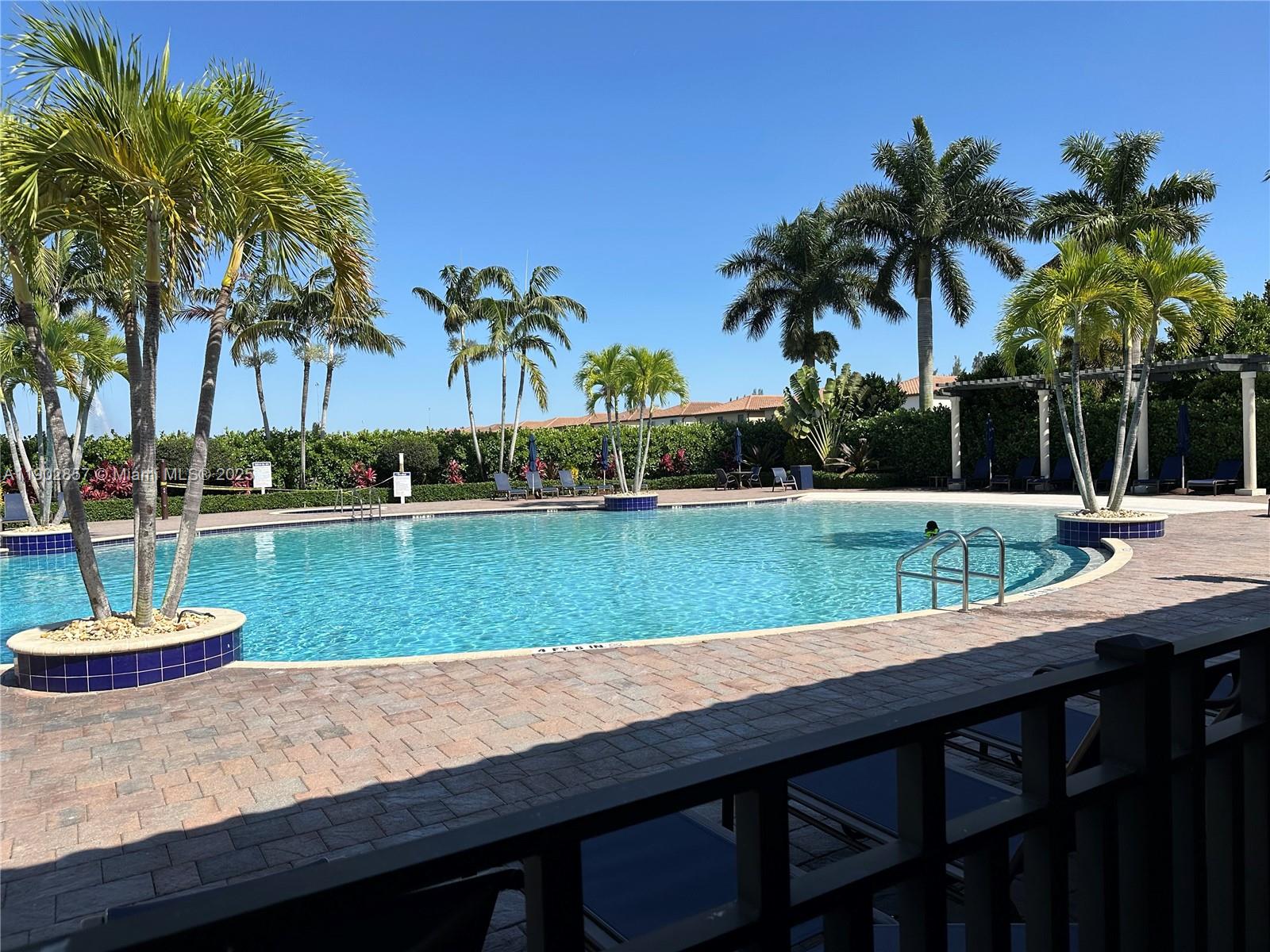 BELLAGIO VILLAS - Residential Lease