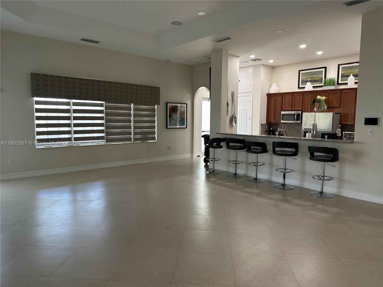 BELLAGIO VILLAS - Residential Lease