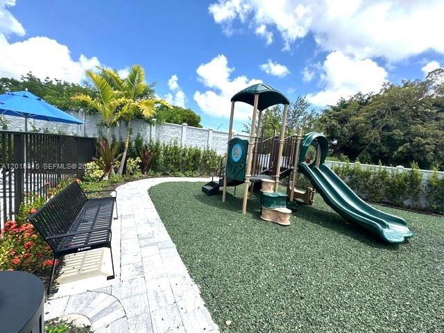South Kendall Sec A Centri - Residential
