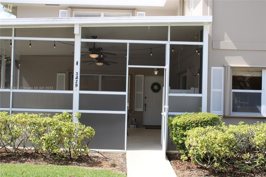 Photo of 3429 SW Sunset Trace Cir, Palm City, FL 34990 (MLS # A11433603)