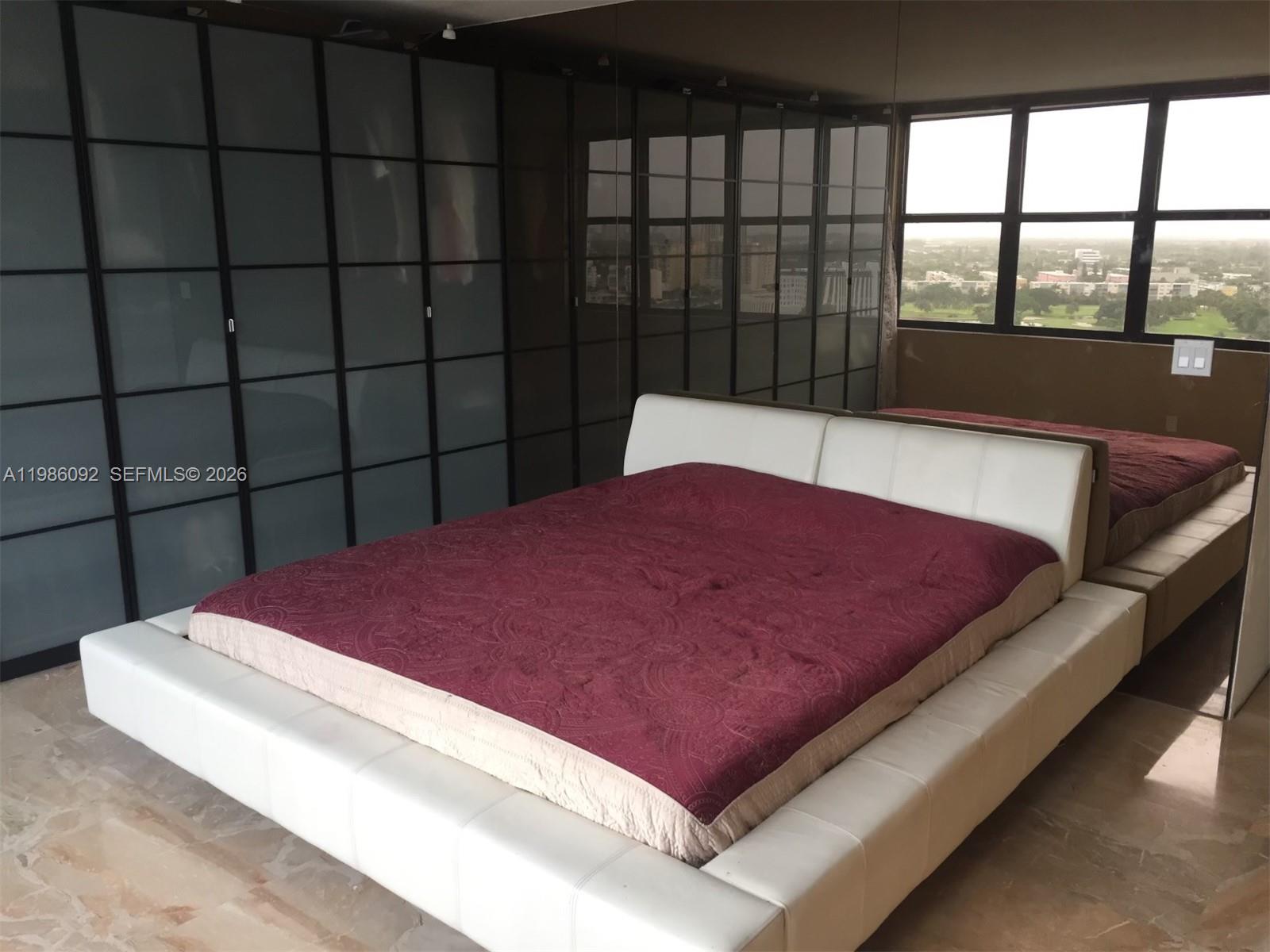 ANCHOR BAY CLUB CONDO - Residential