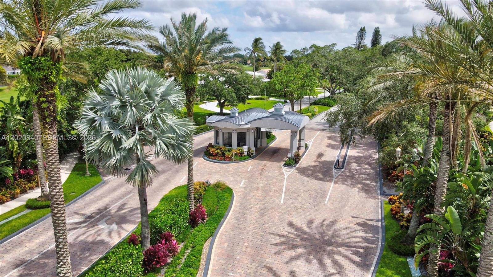 GREENSWARD VILLAGE CONDO - Residential