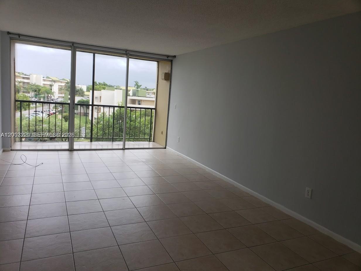 SAN MARCO CONDO - Residential