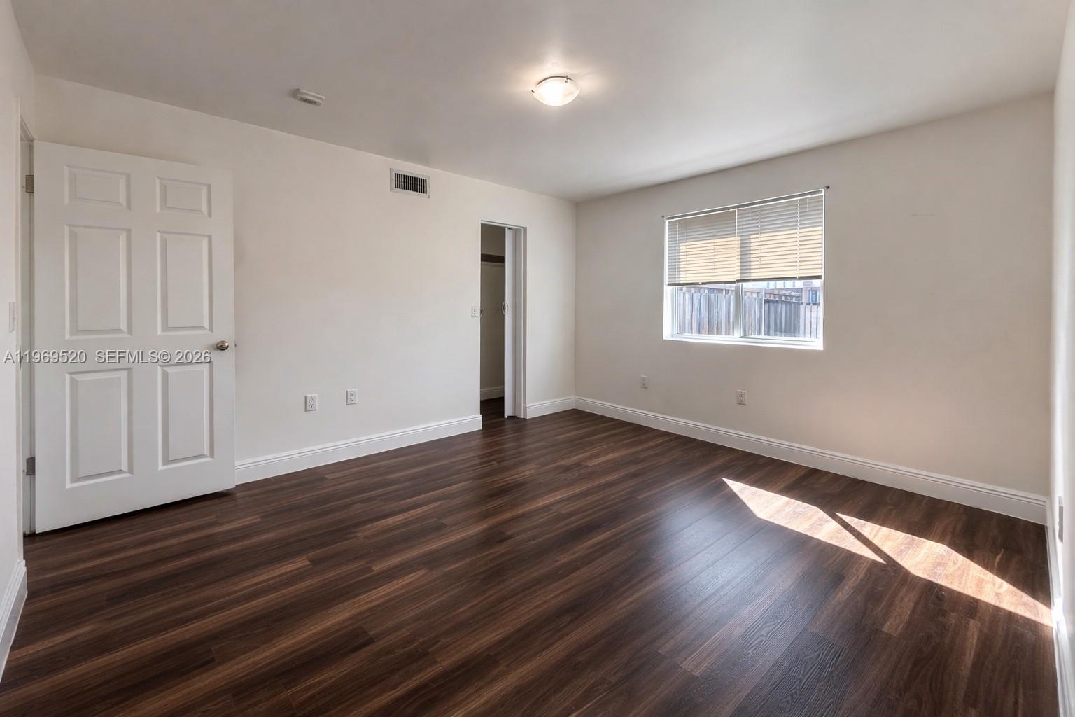 MIAMI NORTH - Residential Lease