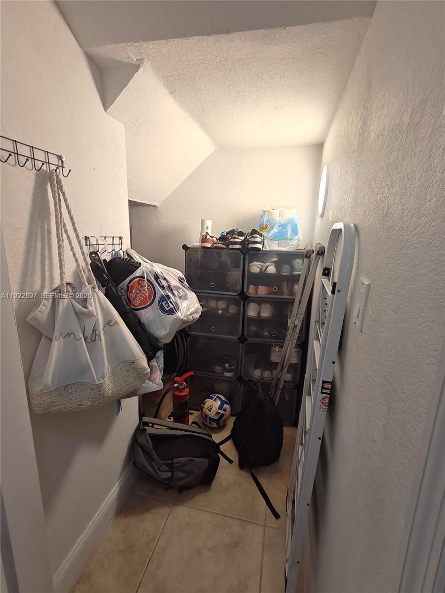 TUSCAN LAKE VILLAS - Residential