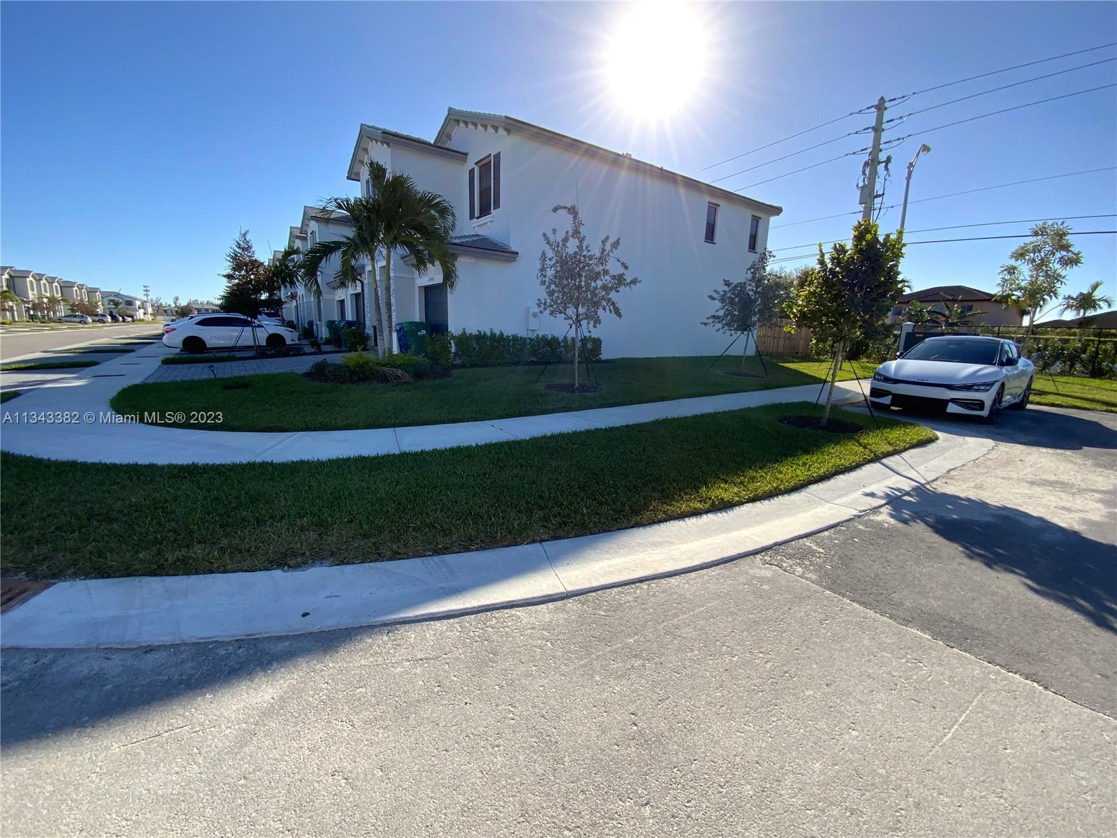 PINE ISLE - Residential Lease