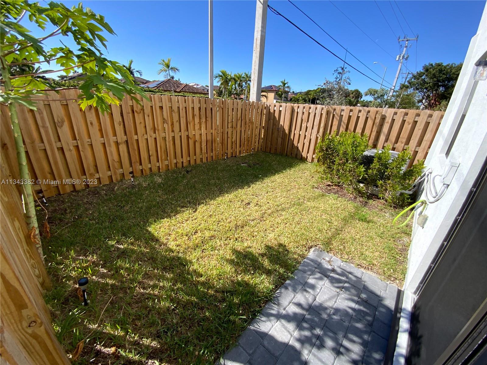 PINE ISLE - Residential Lease