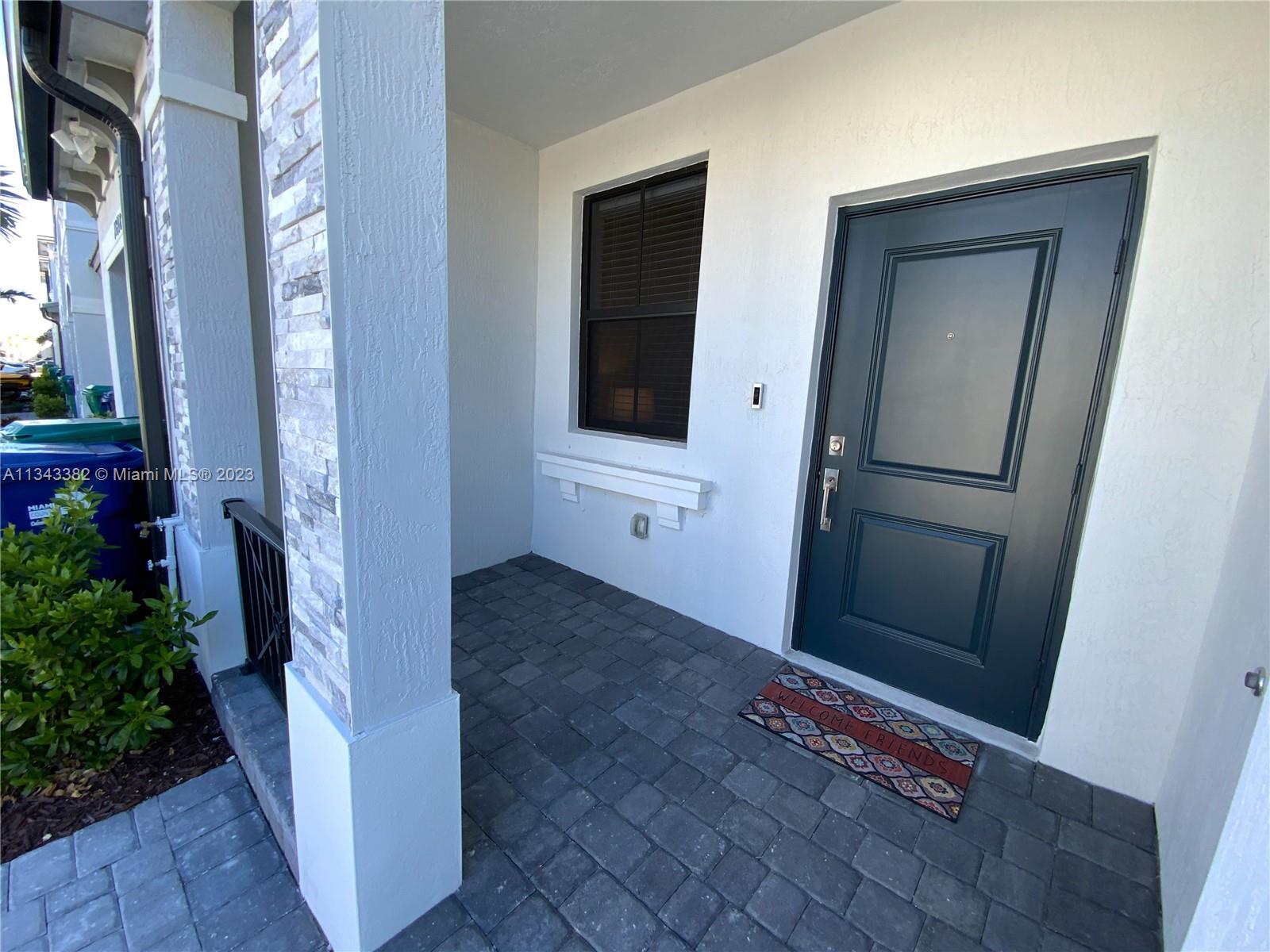 PINE ISLE - Residential Lease