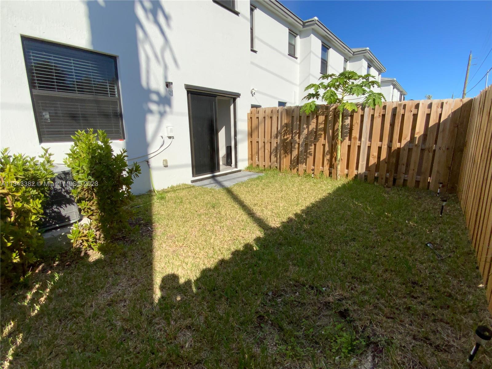 PINE ISLE - Residential Lease