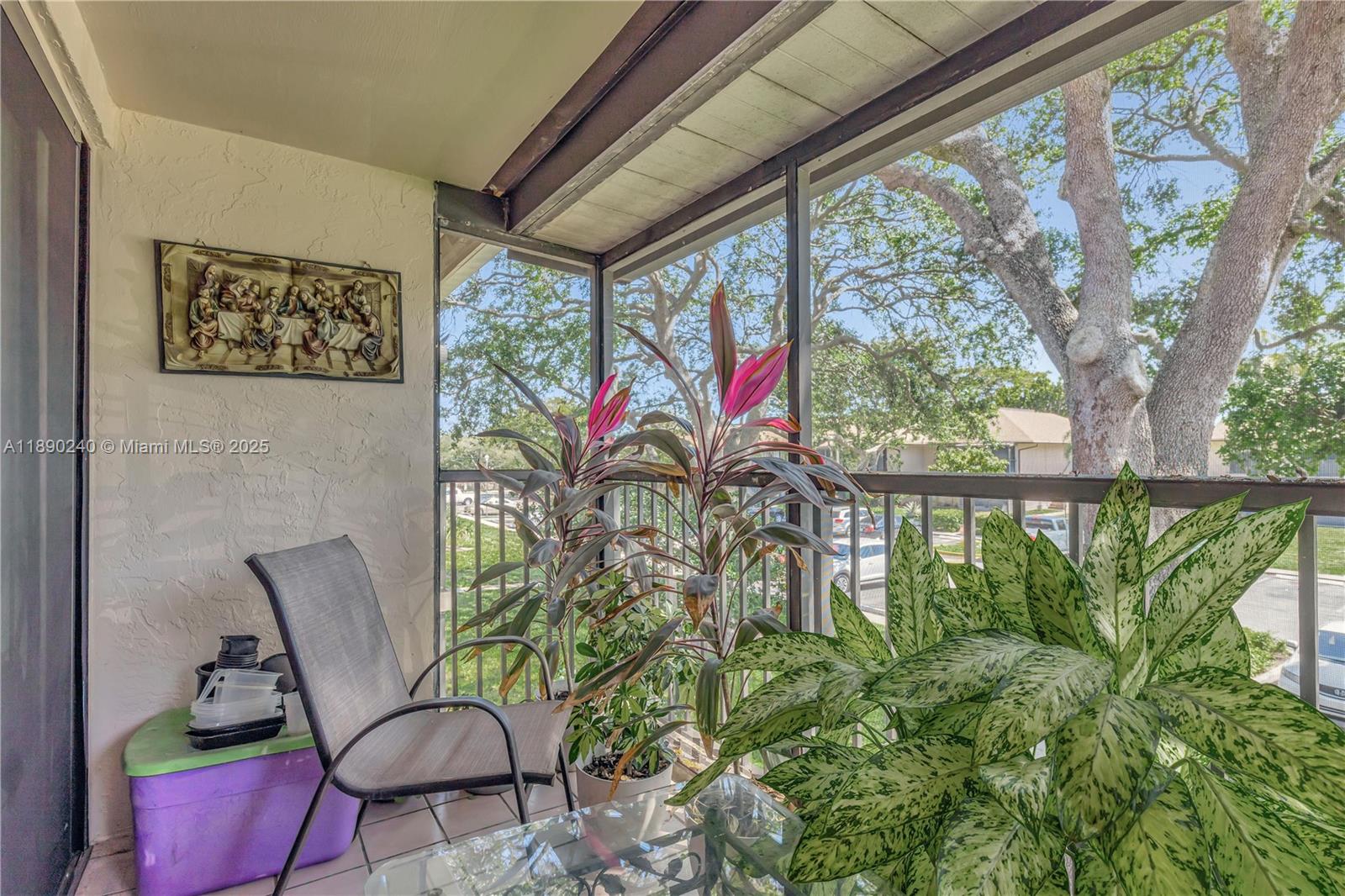 HAMPTON COURT CONDO - Residential