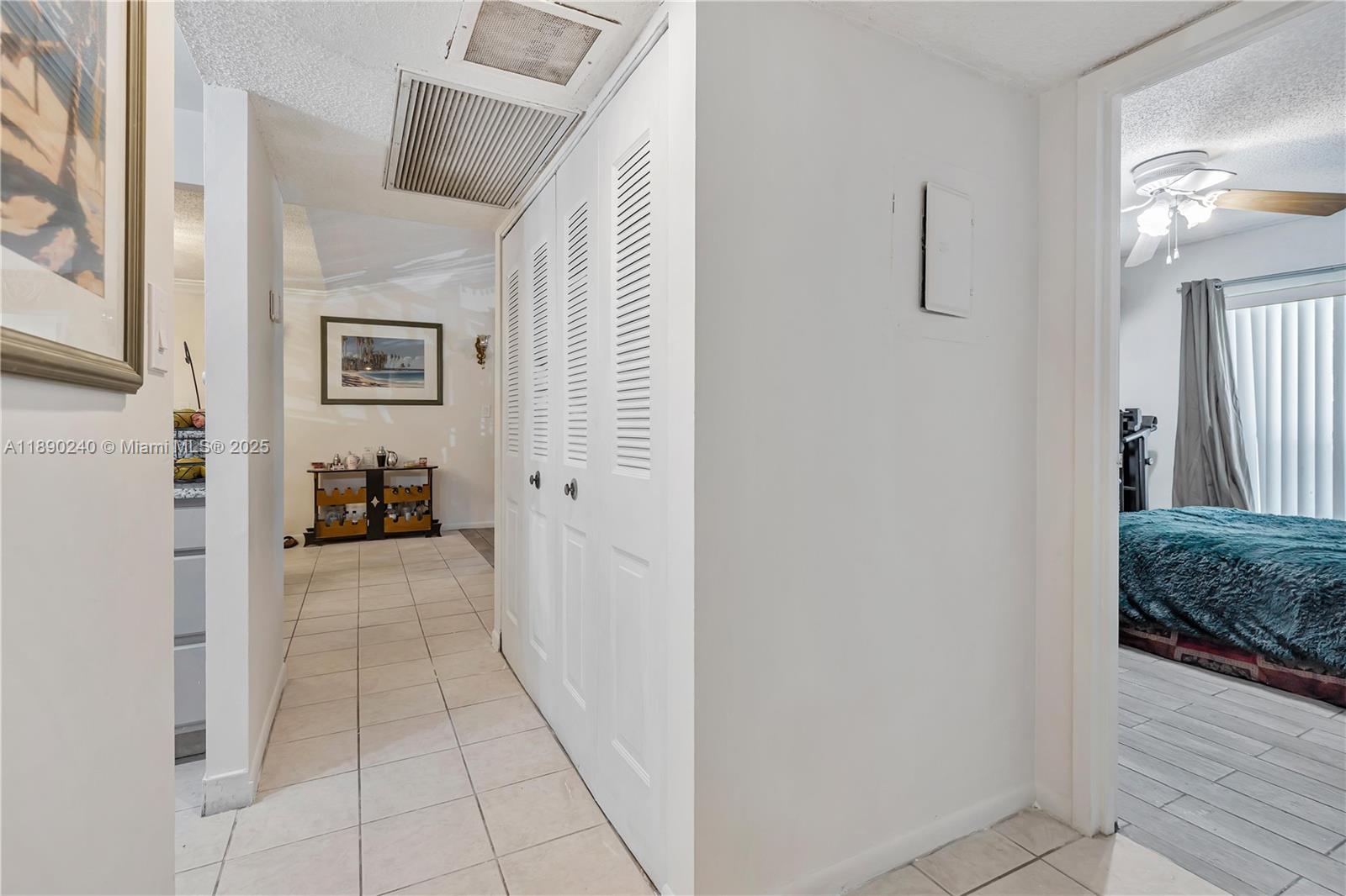 HAMPTON COURT CONDO - Residential