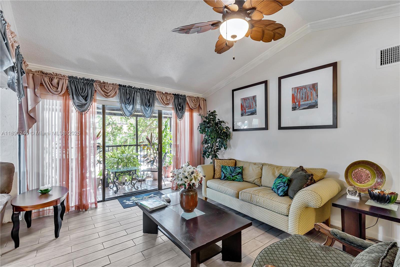 HAMPTON COURT CONDO - Residential