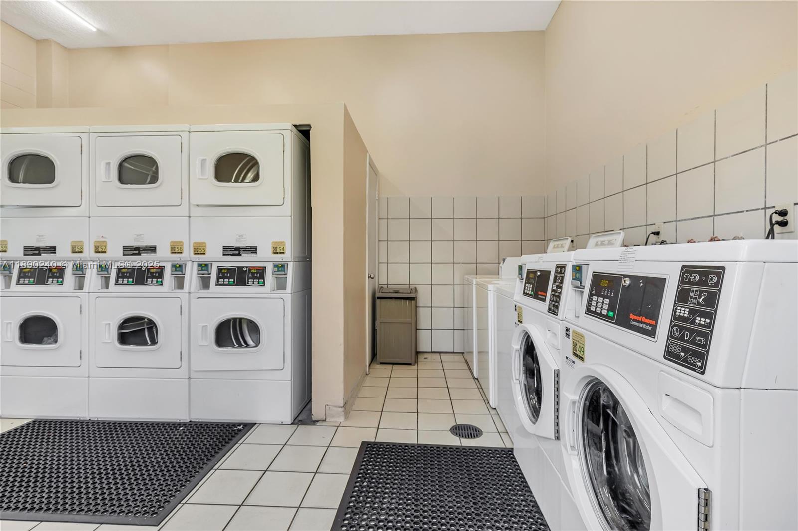 HAMPTON COURT CONDO - Residential