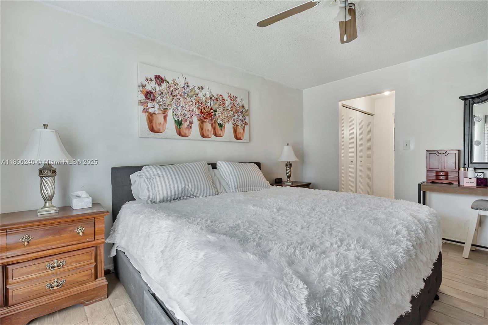 HAMPTON COURT CONDO - Residential
