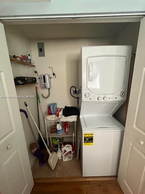 223 CALABRIA CONDO - Residential Lease