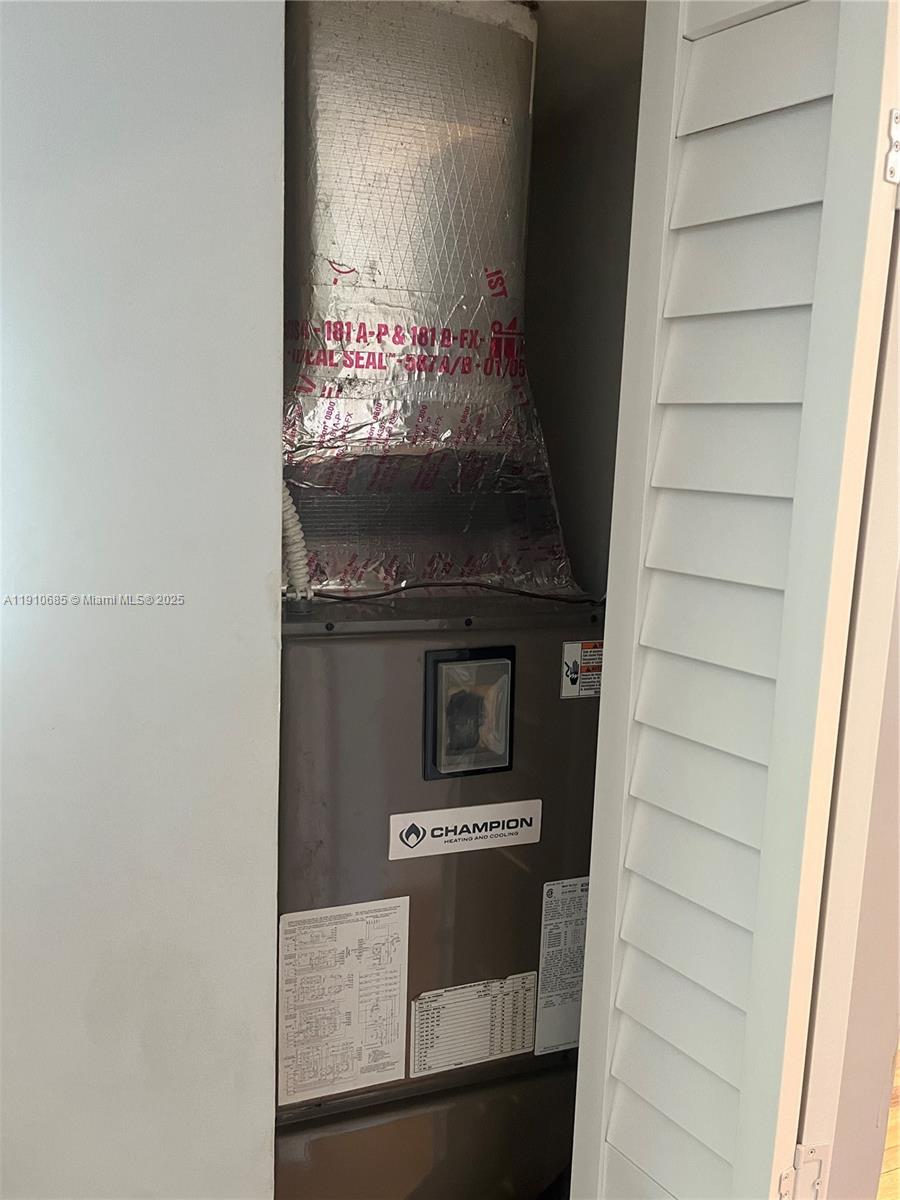 223 CALABRIA CONDO - Residential Lease