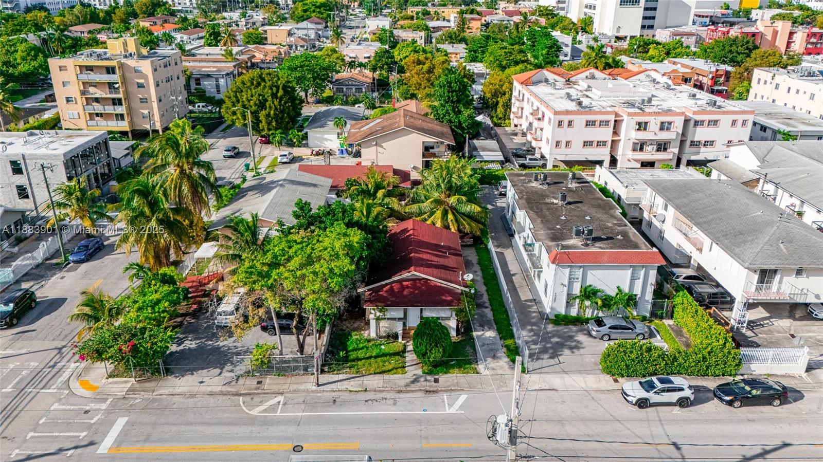 LAWRENCE EST LAND CO - Residential