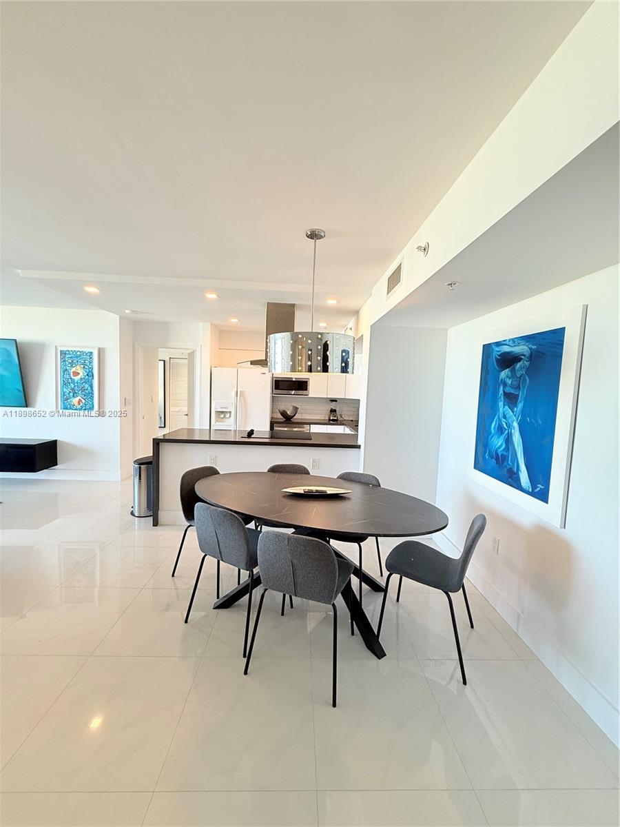 YACHT CLUB AT PORTOFINO C - Residential