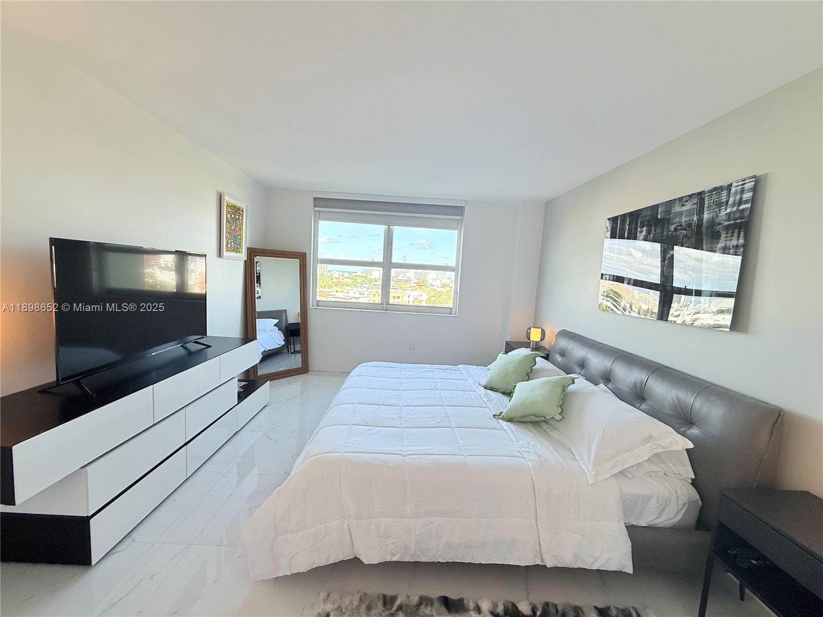 YACHT CLUB AT PORTOFINO C - Residential