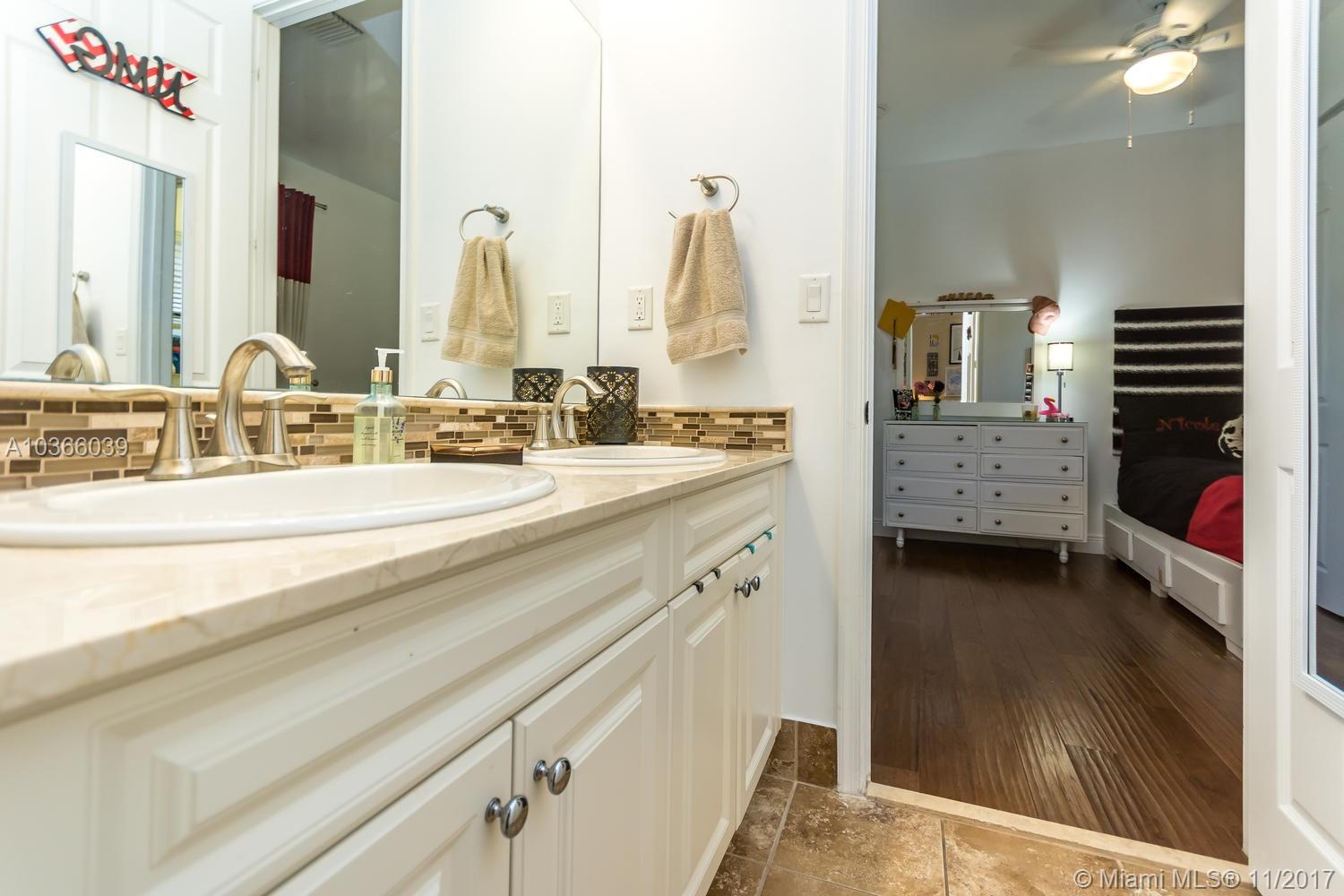 MONTERRA PLAT - Residential Lease