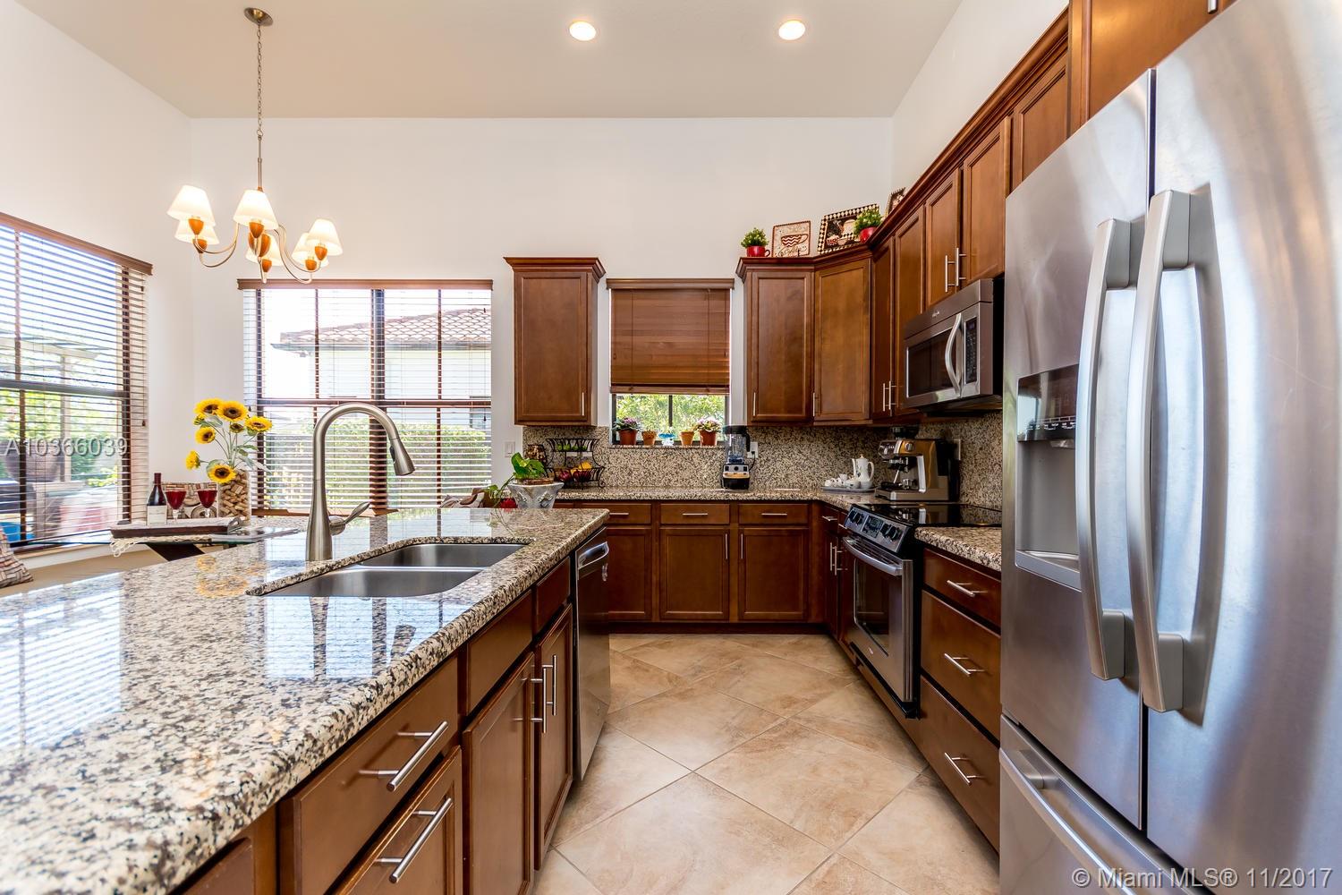 MONTERRA PLAT - Residential Lease