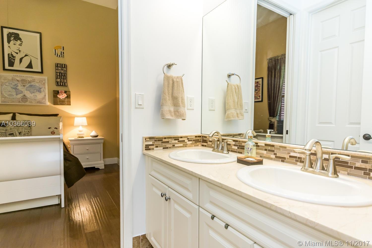 MONTERRA PLAT - Residential Lease