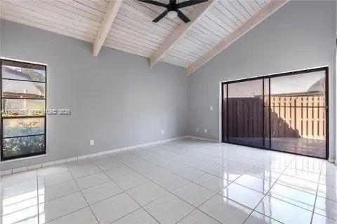 HARBOURWOOD SKETCH OF SUR - Residential