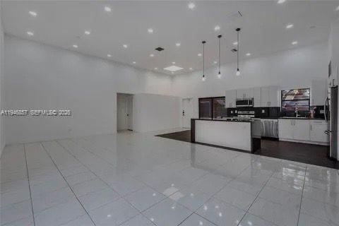 HARBOURWOOD SKETCH OF SUR - Residential