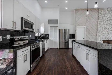 HARBOURWOOD SKETCH OF SUR - Residential