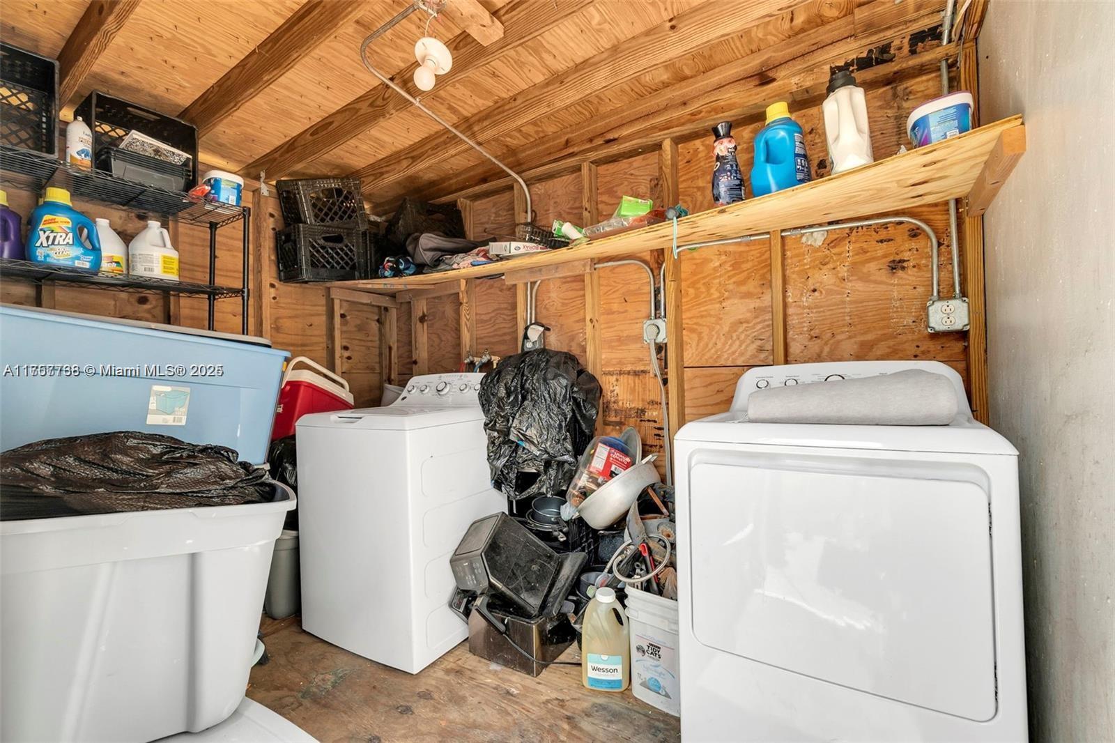 SUNNYLAND PARK NO 2 - Residential