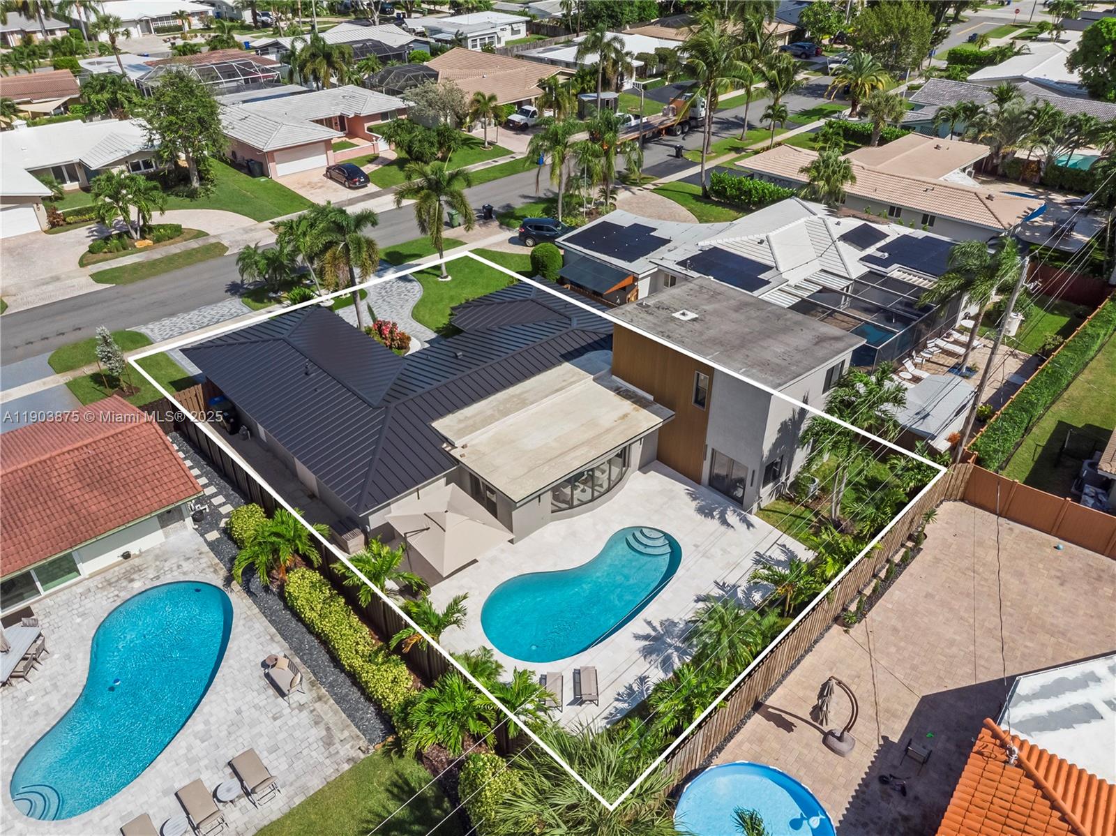 IMPERIAL POINT 2 SEC - Residential