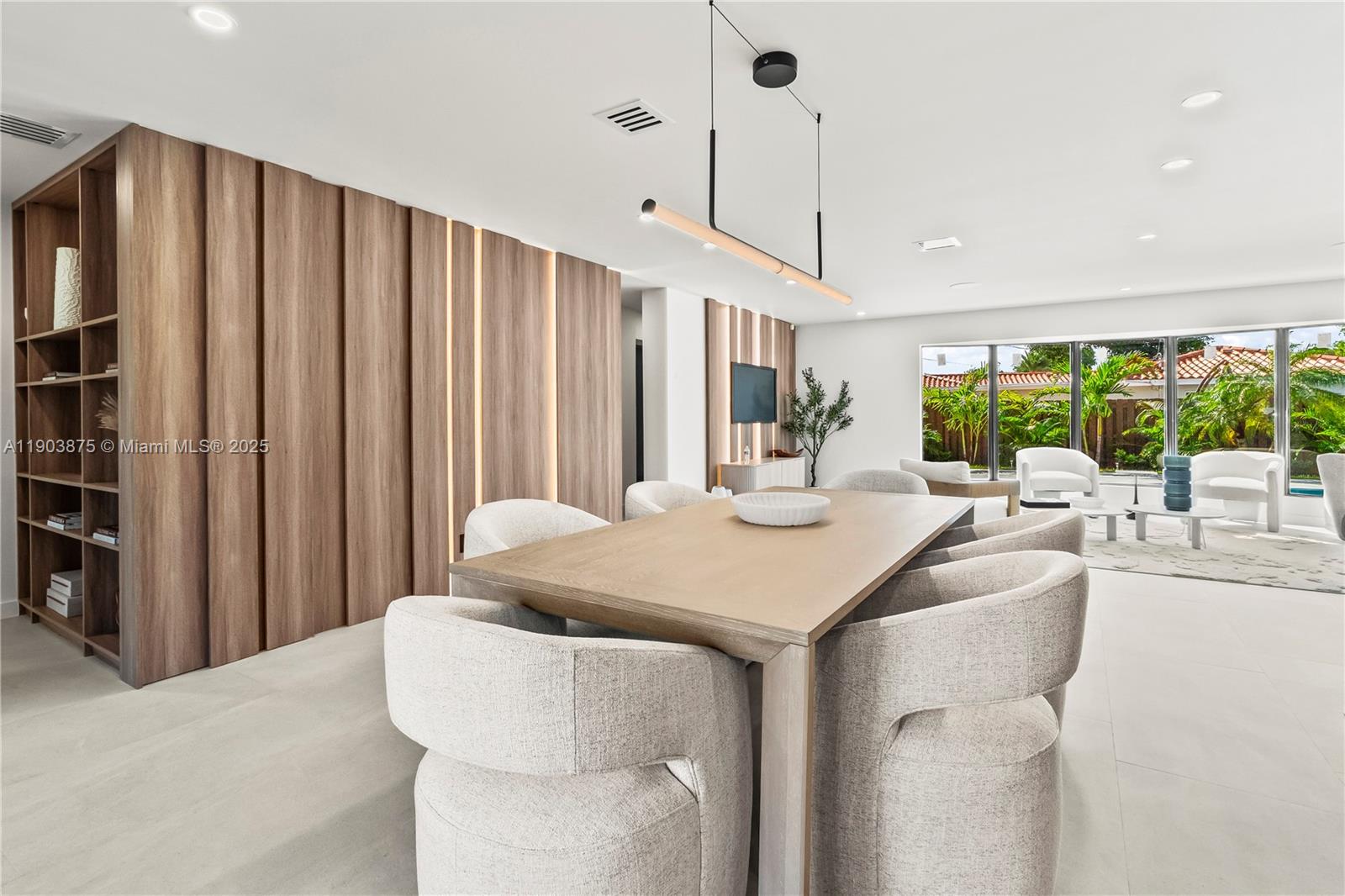 IMPERIAL POINT 2 SEC - Residential