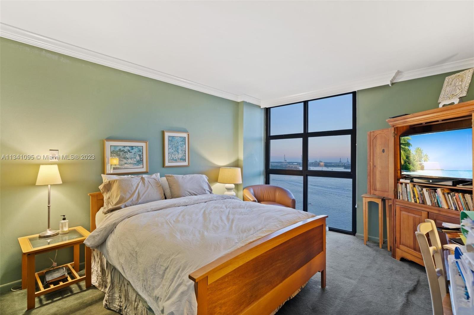 NINE ISLAND AVENUE CONDO - Residential