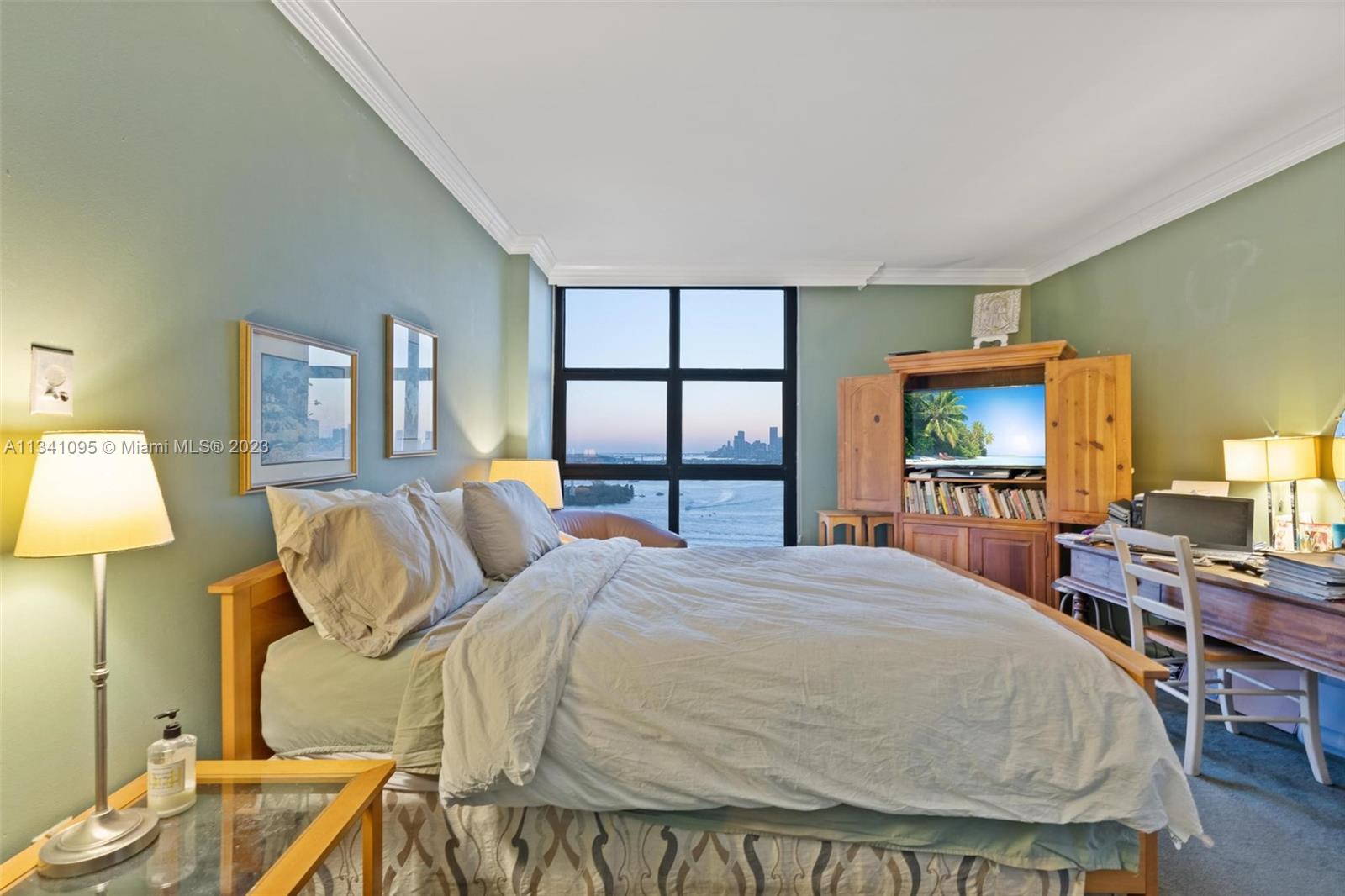 NINE ISLAND AVENUE CONDO - Residential